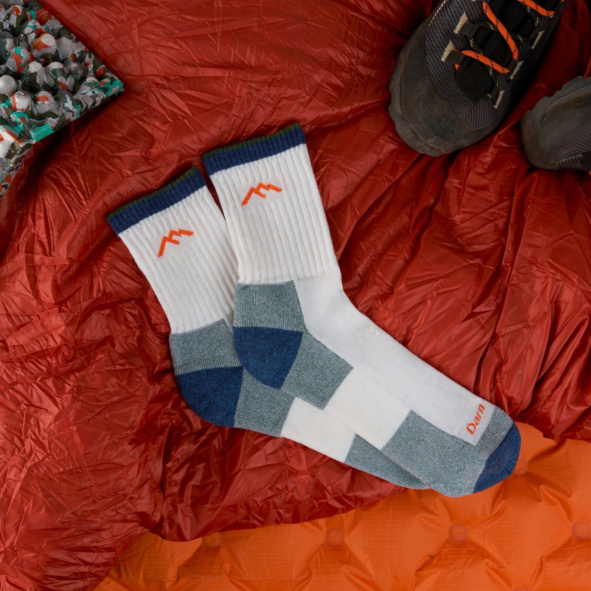 Men's Hiker Micro Crew Midweight Hiking Socks